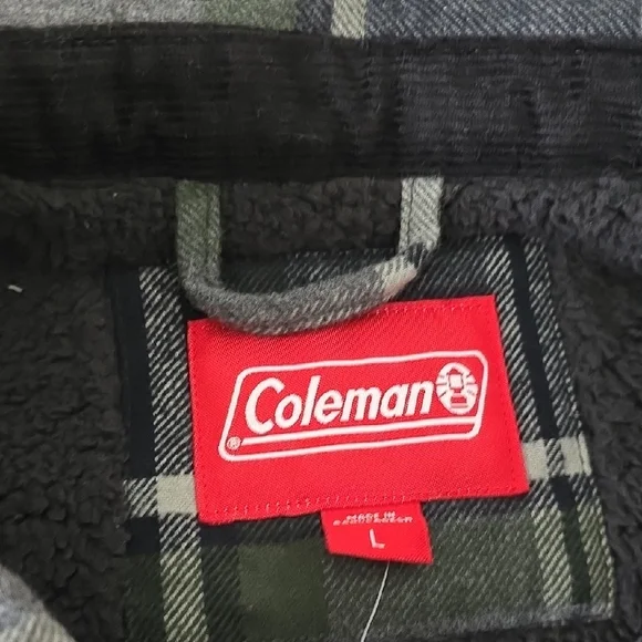 Coleman's Insulated Button Up - Picture 4 of 8